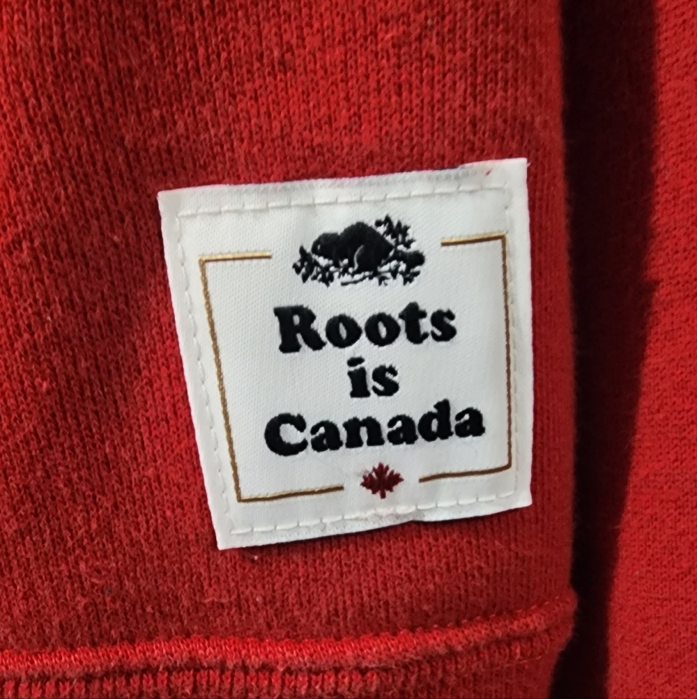 Roots Red Canada Logo Hoodie Sweater - Women in size:M - Picture 6 of 9